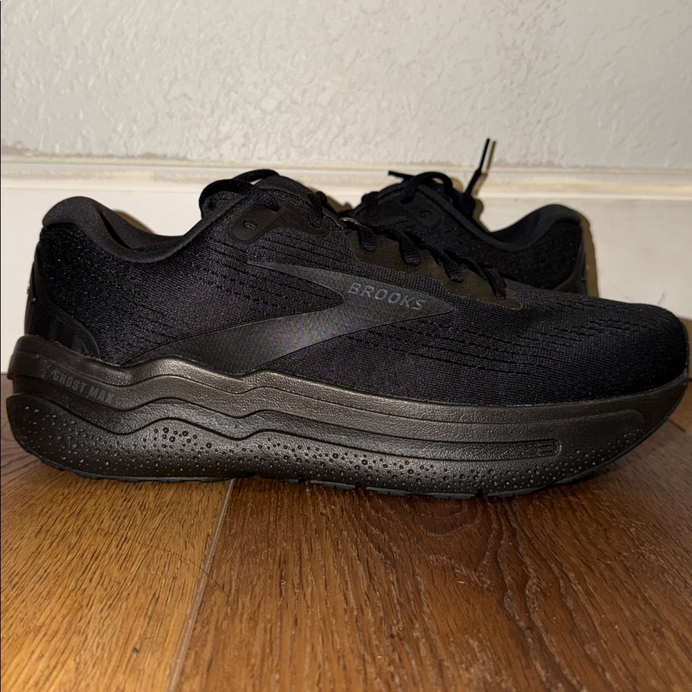 Men’s Brooks Ghost Max 2 (wide with)